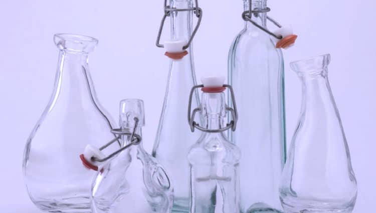 Begini Cara Merawat Botol Kaca Agar Tetap Kinclong