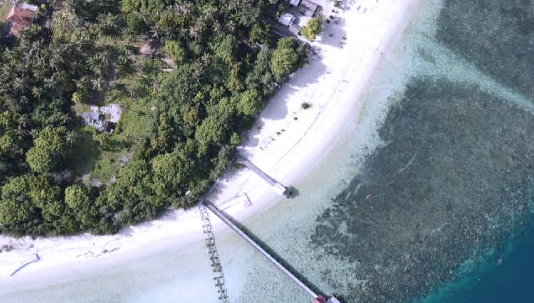 Asyiknya Wisata di Gili Labak Pasca Pandemi