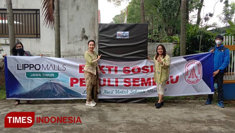 Lippo Malls Jatim Salurkan Bansos Melalui TIMES Peduli
