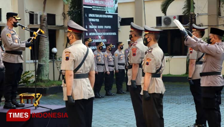 Rotasi Kapolsek Madukara dan Mandiraja, Ini Pesan Kapolres Banjarnegara