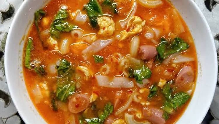 Sederhana, Ini 4 Cara Membuat Seblak Kuah Pedas, Dijamin Ketagihan