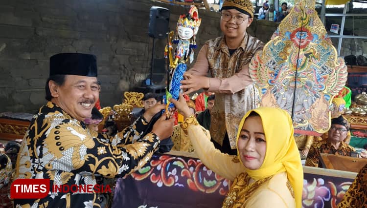 Lestarikan Seni Budaya, KPP Golkar Sumedang Inisiasi Gebyar Festival Wayang Golek