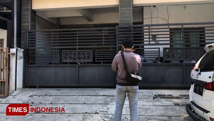 Diduga Simpatisan ISIS, Tiga Bendera Milik Terduga Teroris di Kota Malang Diamankan