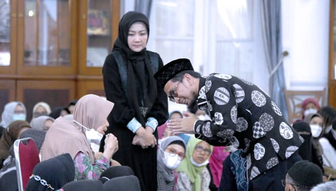 Ustaz Adi Hidayat Harap Keluarga Memperbanyak Kisah-kisah Baik Tentang Eril 