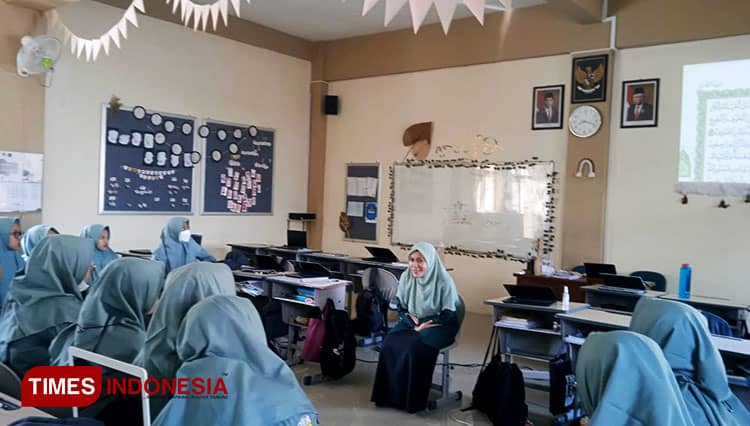 Everyday with Al-Qur'an, SMA Islam Sabilillah Malang Cetak Insan Kamil
