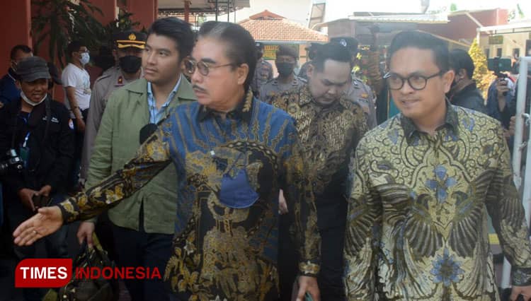 Soal Demo dan Podcast Dukung Korban SPI Kota Batu, Kuasa Hukum JE: Jangan Jadi Hakim Jalanan