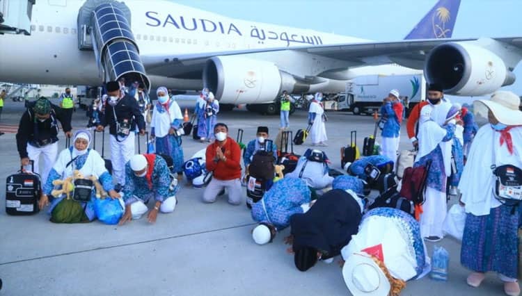 The Regular Pilgrims Got a Special Service during This Hajj Season