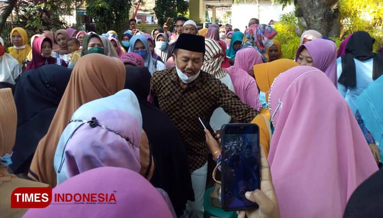 'Pak Nyono Is Back', Mantan Bupati Jombang Bebas dari Penjara