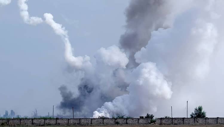 Usai Pangkalan Udara, Kini Gudang Amunisi di Krimea Meledak