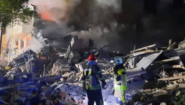 Rusia Gempur Flat Warga Sipil di Ukraina, Enam Penghuninya Meninggal