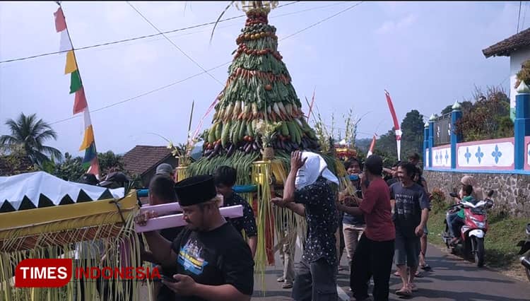 Grebek Suro di Gunung Kuncung Wonosalam Jombang, Tradisi yang Tak Tergerus Zaman