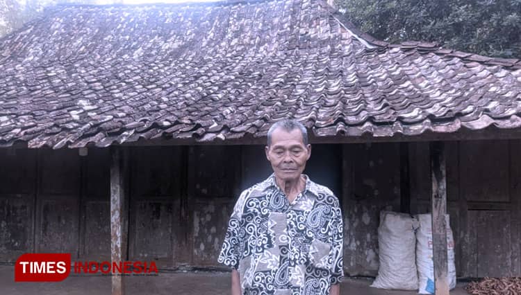 Kisah Pilu Sukardi, Warga Miskin di Pacitan yang Hidup Sebatang Kara