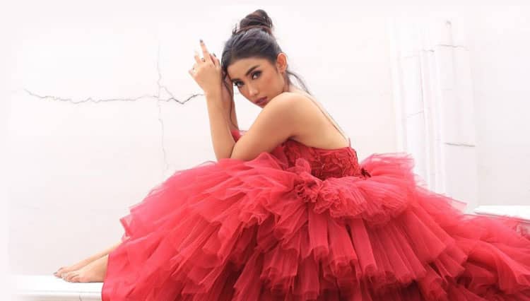 Lara Silvy Rilis Single 'Senja' Bergenre Pop Bossa Nova