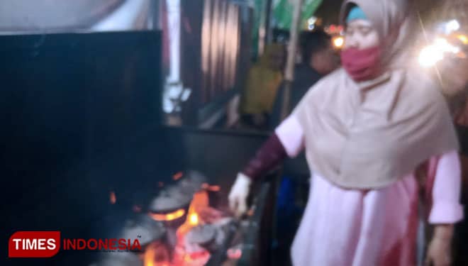Menikmati Sorabi Legendaris Abah Rahman di Alun-Alun Kota Banjar