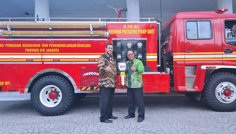 Pemkot Probolinggo dapat Hibah Mobil Damkar dari Pemprov DKI Jakarta