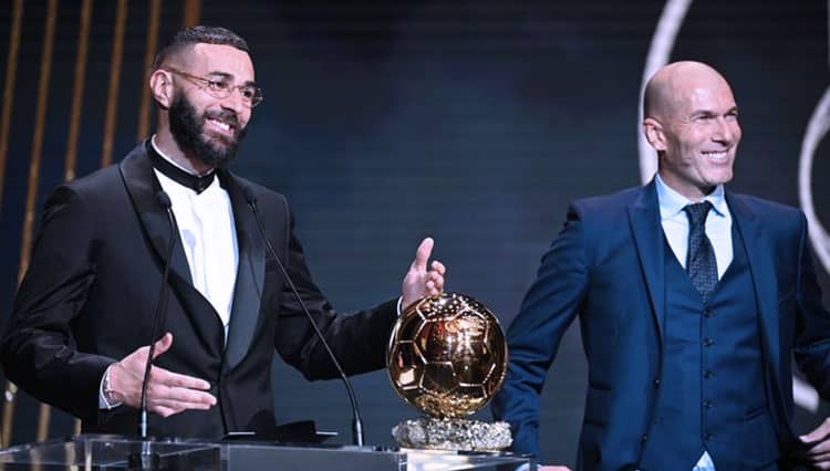 Raih Ballon d'Or 2022 di Usia 34 Tahun, Benzema: Usia Hanya Angka   