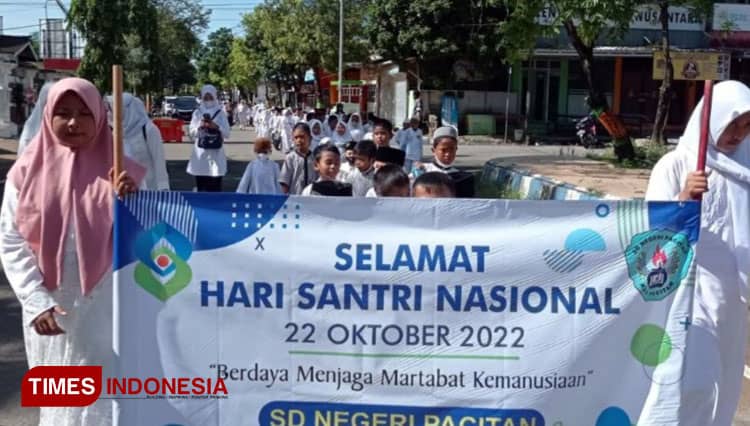 Kemeriahan Hari Santri di SDN Pacitan, Ada Pawai, Lomba Hingga Khatmil Quran