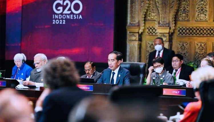 G20 Indonesia: Jokowi mit Global Leadership Award ausgezeichnet