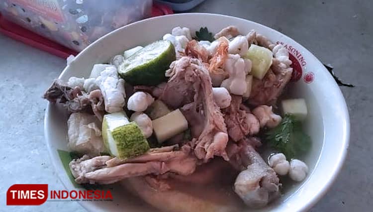 Cilok Kuah Asli Bandung, Banyak Dinikmati Pecinta Kuliner di Indramayu