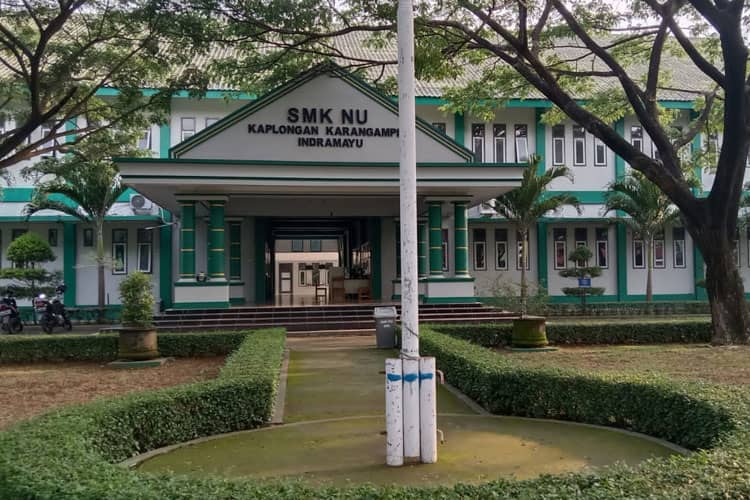 SMK NU Kaplongan Indramayu Masuk Nominasi Sekolah Berwawasan Lingkungan