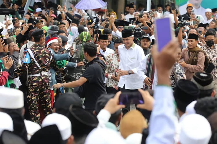 1 Abad NU, Ganjar; Saatnya NU Jemput Masa Depan Lebih Modern