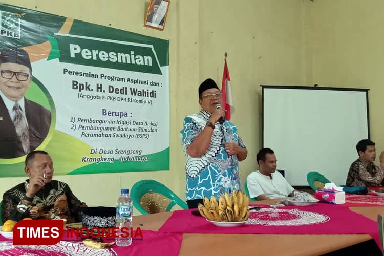 Senyum Nasirin Warga Indramayu yang Terima Bantuan Rumah dari Dedi Wahidi