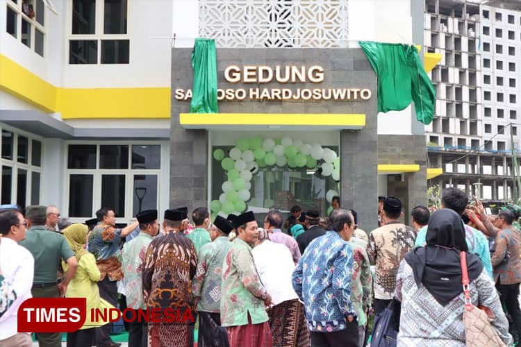 Bupati Resmikan Gedung Baru Santoso Hardjosoewito Universitas Nahdlatul Ulama Sunan Giri