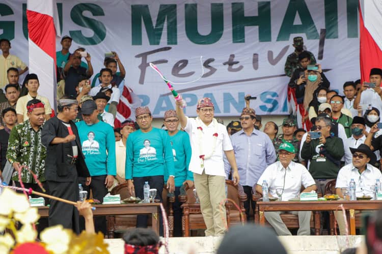 Buka Festival Karapan Sapi, Gus Muhaimin Salut Ketangguhan Warga Madura