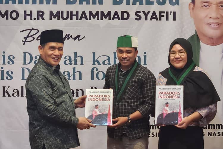 Romo Syafii Ungkap Alasan Prabowo Kembali Nyapres, Emak-emak Pontianak Doakan Menang di 2024