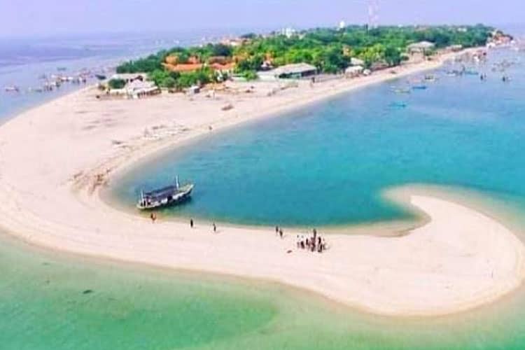 Pulau Gili Ketapang, Bak Tetesan Surga di Kabupaten Probolinggo