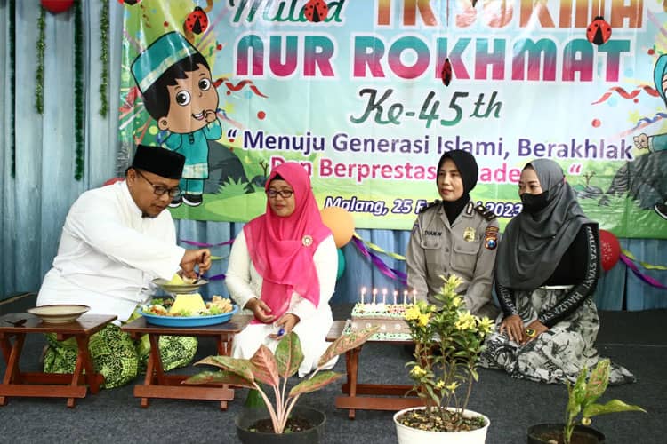 Milad ke-45 TK Muslimat NU 17 Nur Rokhmat, Menuju Generasi Islam, Berakhlak dan Berprestasi 