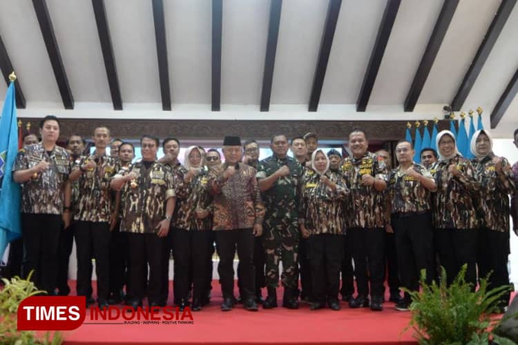 Disaksikan Ahmad Basarah, Pengurus GM FKPPI Kabupaten Malang Dilantik Agoes Soerjanto
