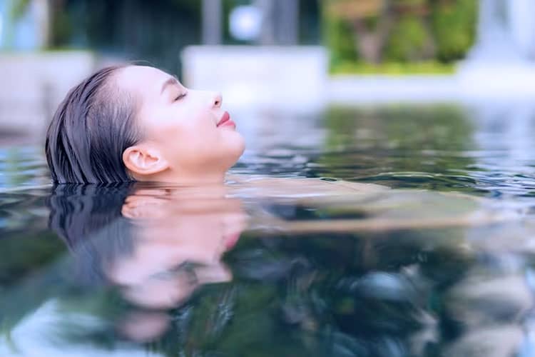 Balimau, Marpangir, Padusan: Bathing Tradition before Ramadan