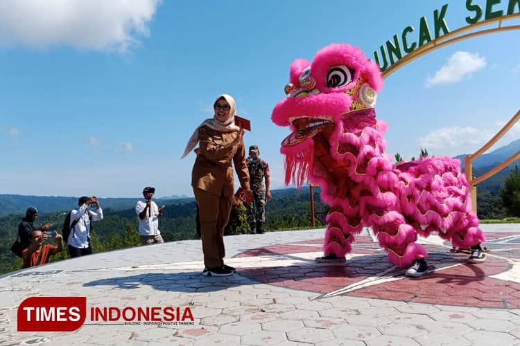 Hadiri Pembukaan Puncak Sekawan, Bupati Blitar Ingatkan Kontribusi Wisata ke Warga Sekitar