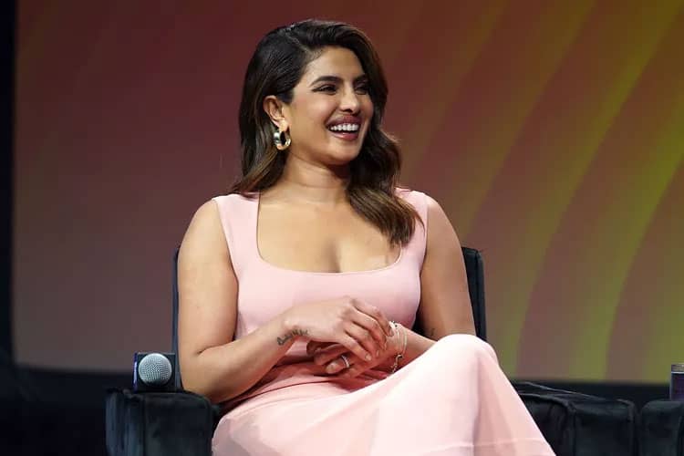 Tidak Lagi Berukuran S, Priyanka Chopra Terkena Body Shaming 