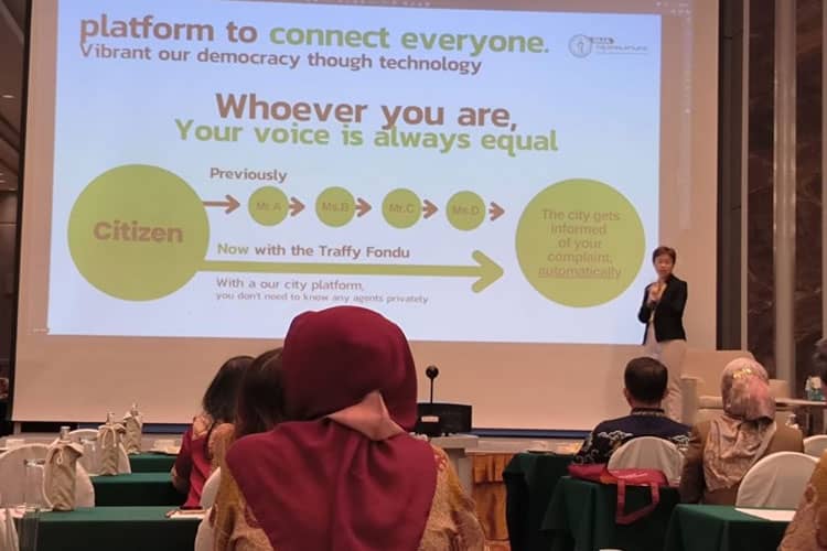 Insyma 20 Ubaya di Bangkok jadi Ajang Tukar Ide Perkembangan Teknologi Metaverse