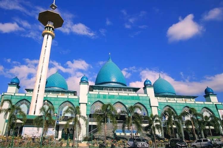 Masjid Agung Baiturrahman Banyuwangi Hadirkan Kajian Ramadan Sebulan Penuh 