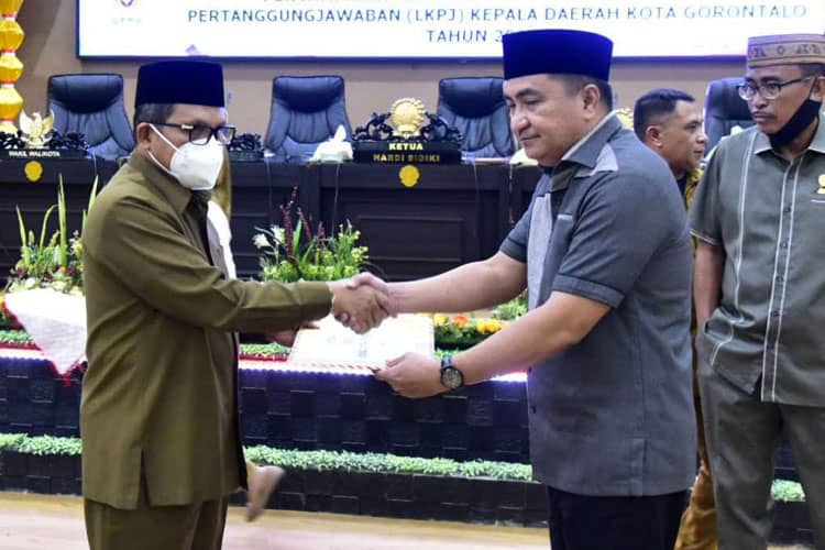 Wali Kota Marten Taha: Angka Kemiskinan di Kota Gorontalo Menurun