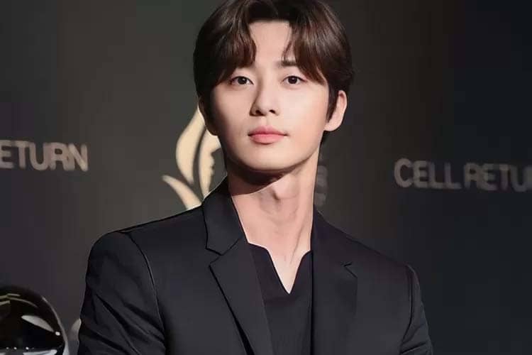 Sibuknya Park Seo Joon di 2023, Dari Masak-Masak Hingga Jadi Volunteer Gempa Bumi