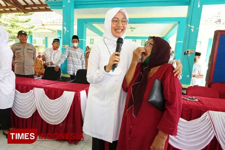 Penyaluran Bansos Sembako dan PKH di Banyuwangi Capai 98 Persen