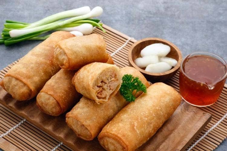 3 Mouthwatering Must to Find Foods of Semarang