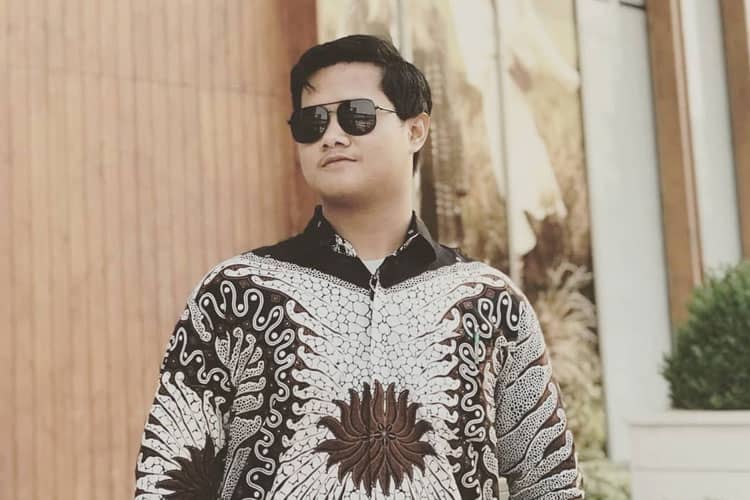 Rugi Hingga Rp200 Juta, Syahdam Kusriyan Hakim Kini Menjabat Sebagai CEO Veedam Group