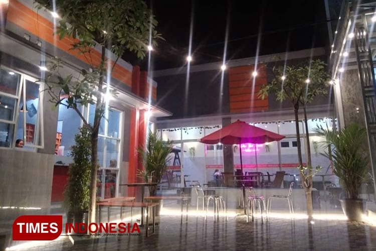 Nongkrong Asyik, Ini Rekomendasi Warkop Bergaya Kafe di Jombang