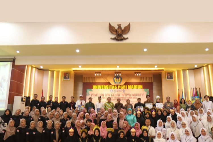 Mahasiswa PPG Prajabatan Gelombang I Unipma Gelar Pameran Karya Inovatif