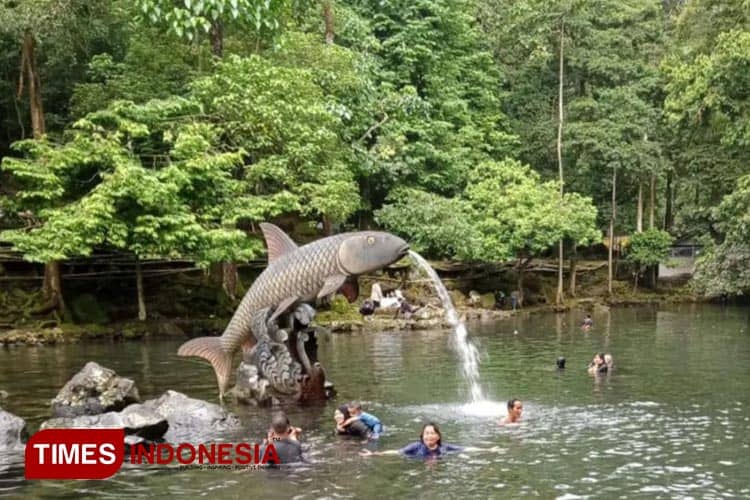 Situ Cipadung Majalengka, Destinasi Kesejukan Alam dan Wisata Religi di Satu Lokasi