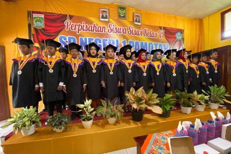 Biaya Wisuda Jadi Beban, FSGI: Kemendikbud Harus Buat Aturan Tegas