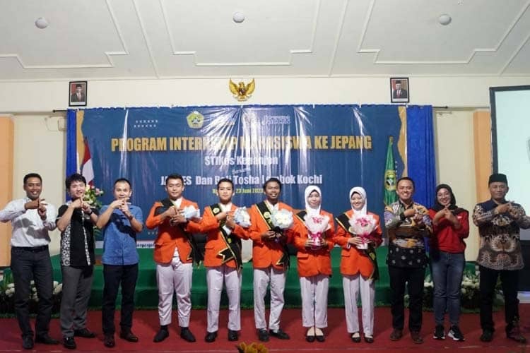 5 Mahasiswa MBKM STIKES Kepanjen Belajar ke Jepang