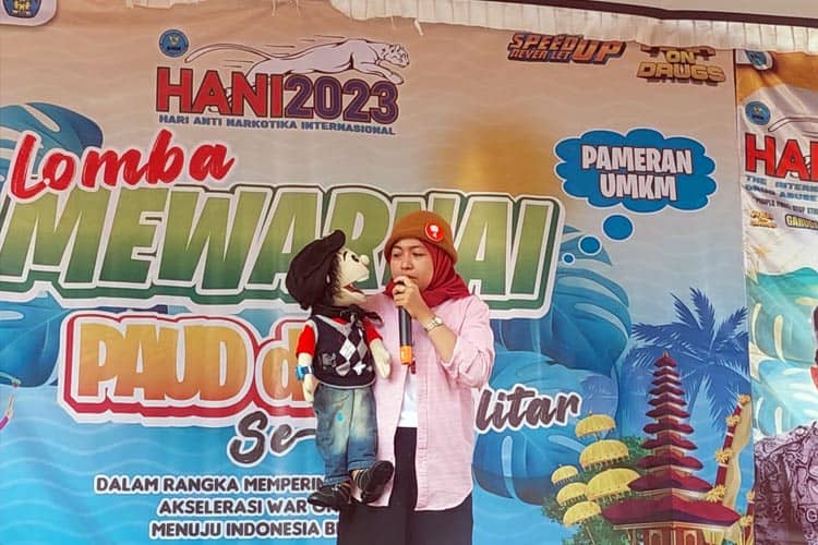 BNNK Blitar Edukasi Bahaya Narkoba Melalui Kesenian