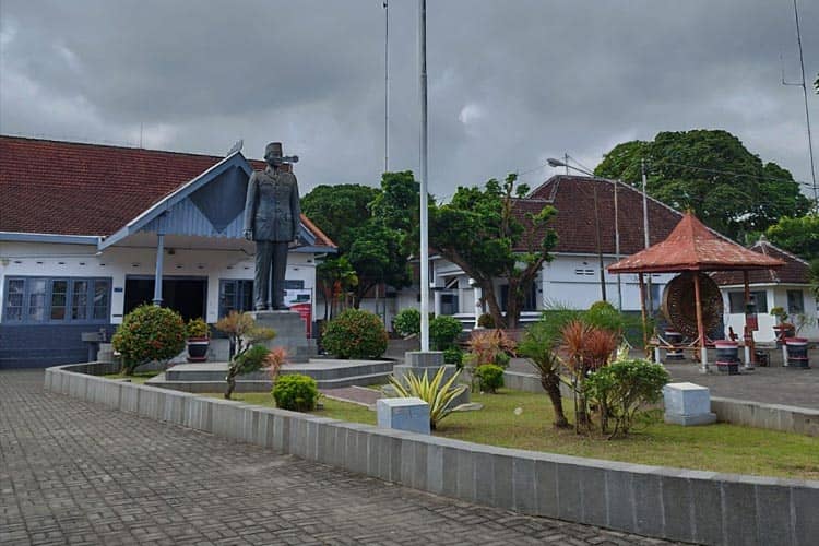Mengintip Istana Gebang Blitar, Rumah Bung Karno Masa Remaja