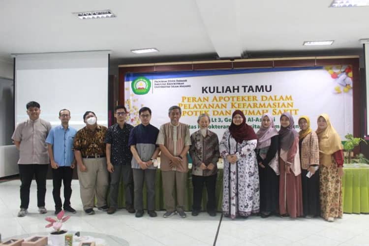 Prodi Farmasi Fakultas Kedokteran Unisma Malang Ulas Peran Apoteker dalam Pelayanan Kefarmasian